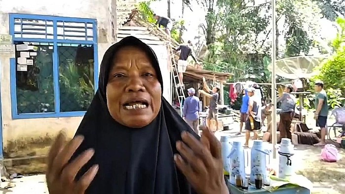 Rumah Jasmini Tak Kuat Diguncang Gempa Tanggamus Menjelang Tahlilan